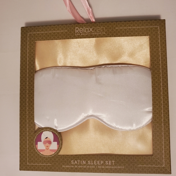 Selling Set of Two Satin Sleep Eye Mask and Pillow Case - Picture 2 of 6